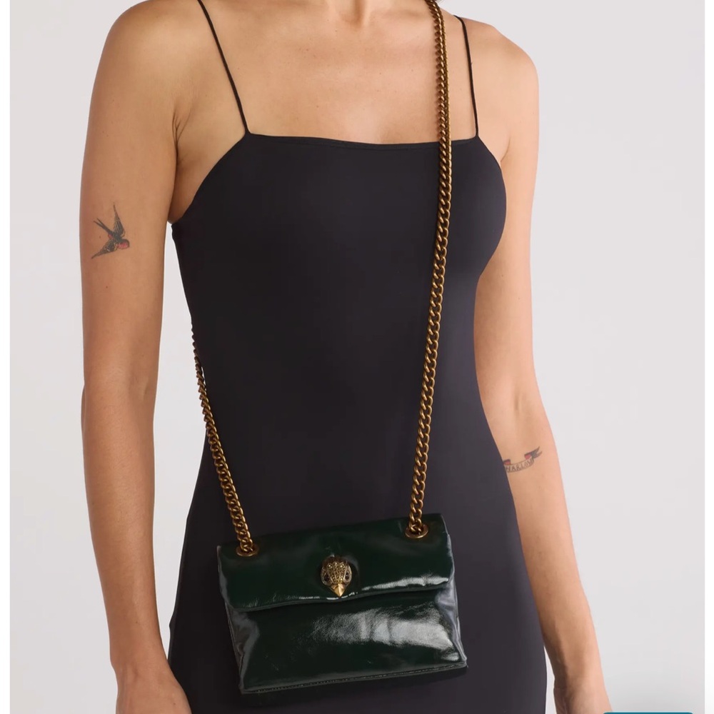 Elegant Green Crossbody Bag